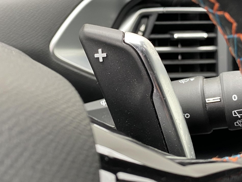Peugeot 308 1.2 PT TechEdition