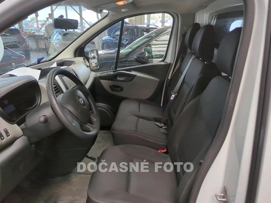 Renault Trafic 1.6dCi  DÍLNA