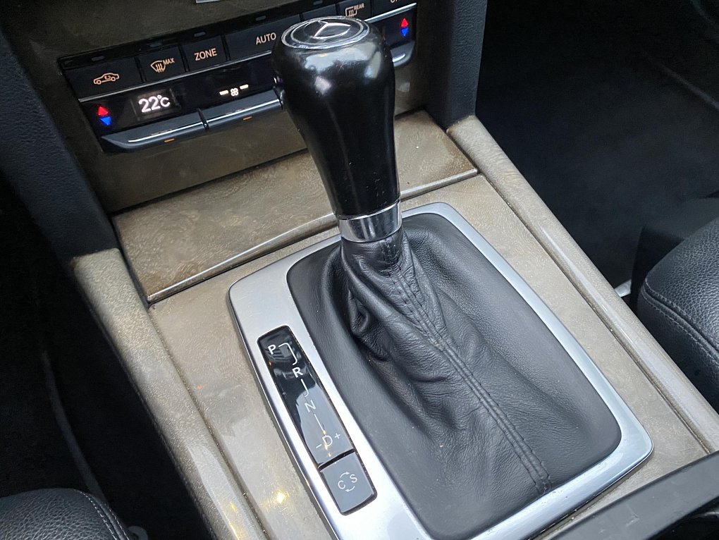 Mercedes-Benz Třída E 2.2 CDi Elegance E200