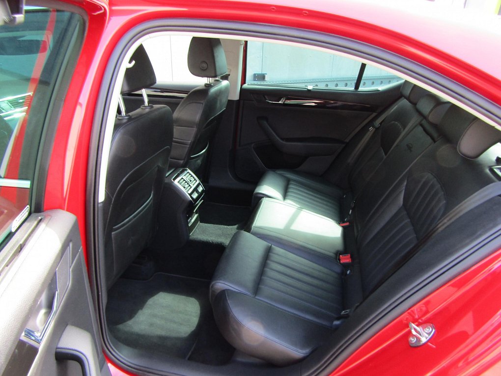 Škoda Superb III 2.0 TDi 