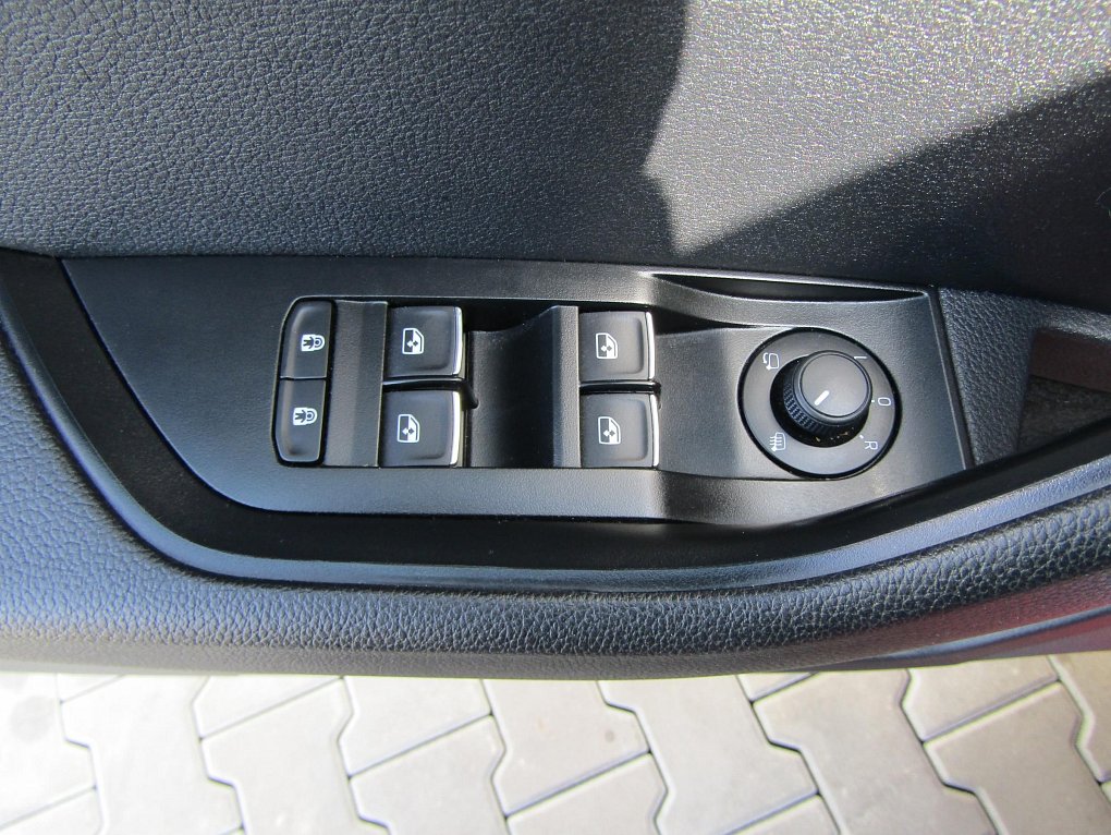 Škoda Superb III 2.0 TDi 