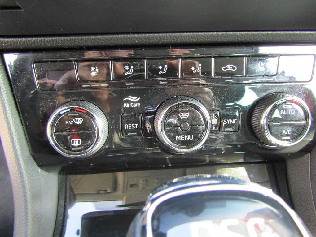 Škoda Superb III 2.0 TDi 