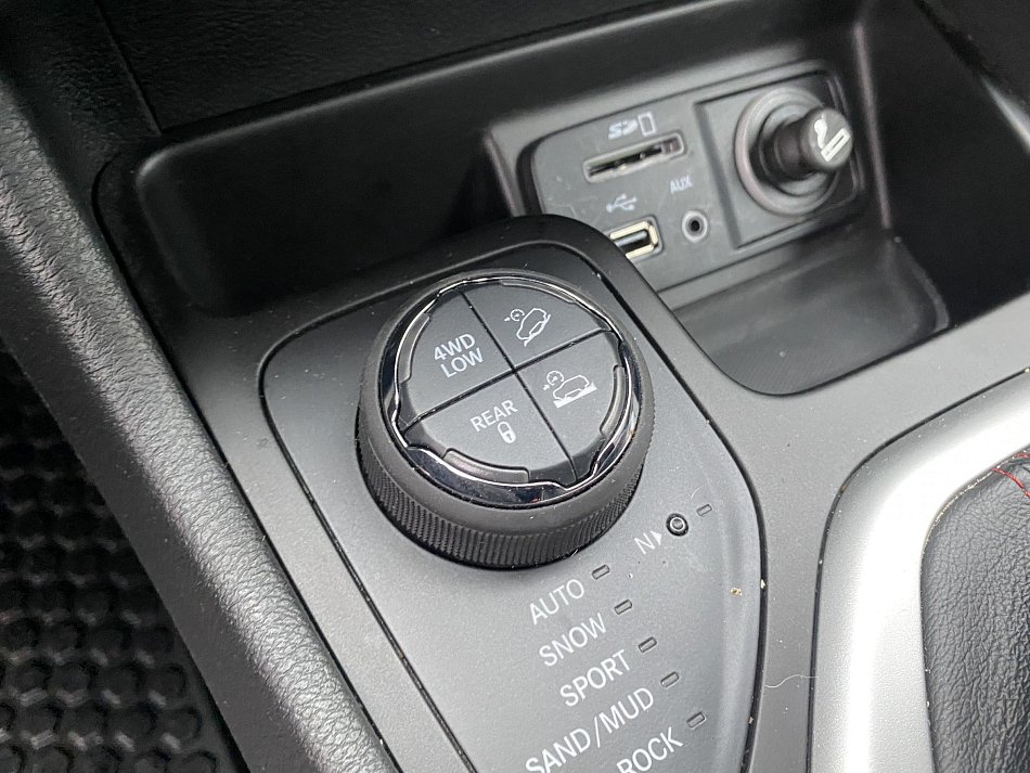 Jeep Cherokee 3.2 V6  4WD