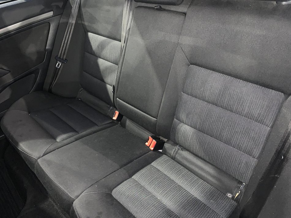 Škoda Octavia 1.6 FSi Elegance