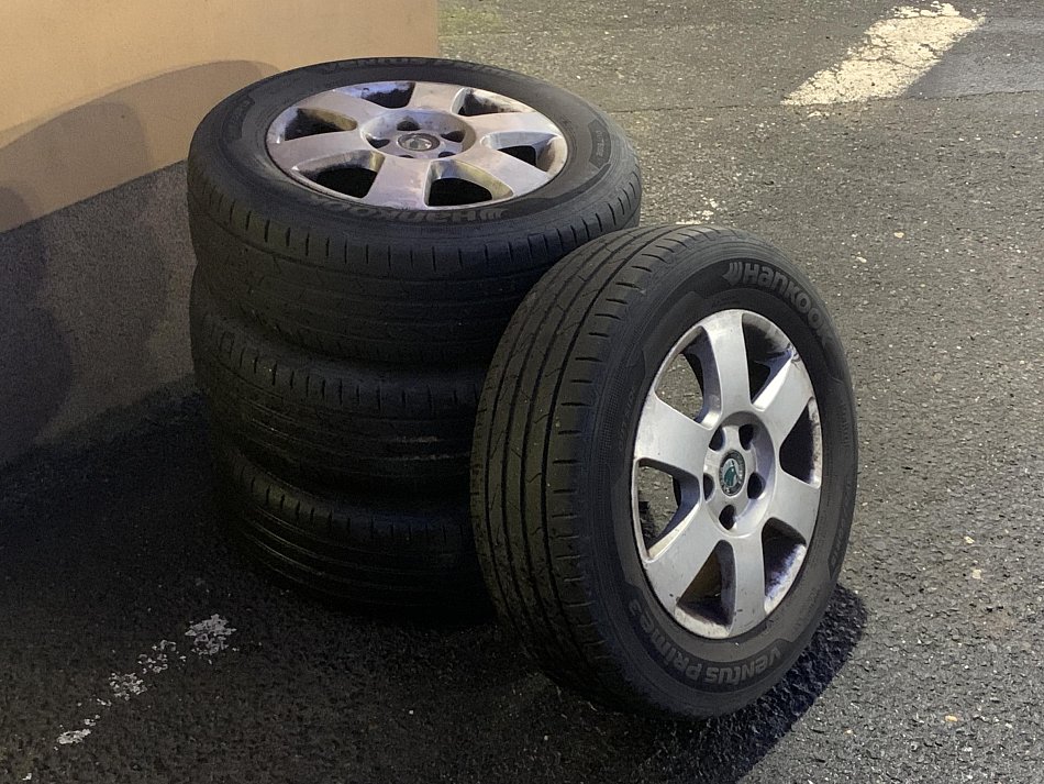 Škoda Octavia 1.6 FSi Elegance