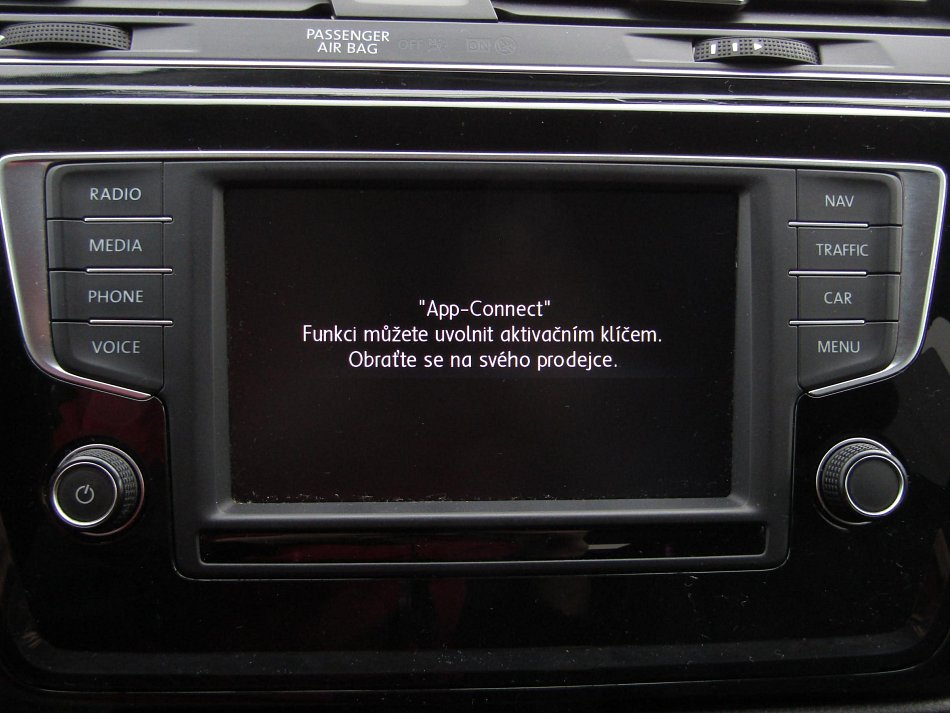 Volkswagen Touran 2.0 TDi 