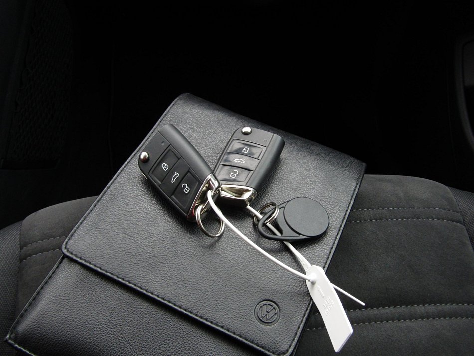 Volkswagen Touran 2.0 TDi 