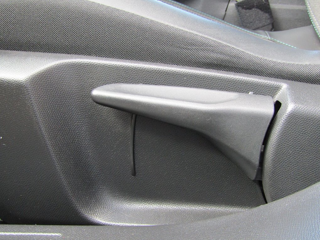 Peugeot 2008 1.2PT Allure