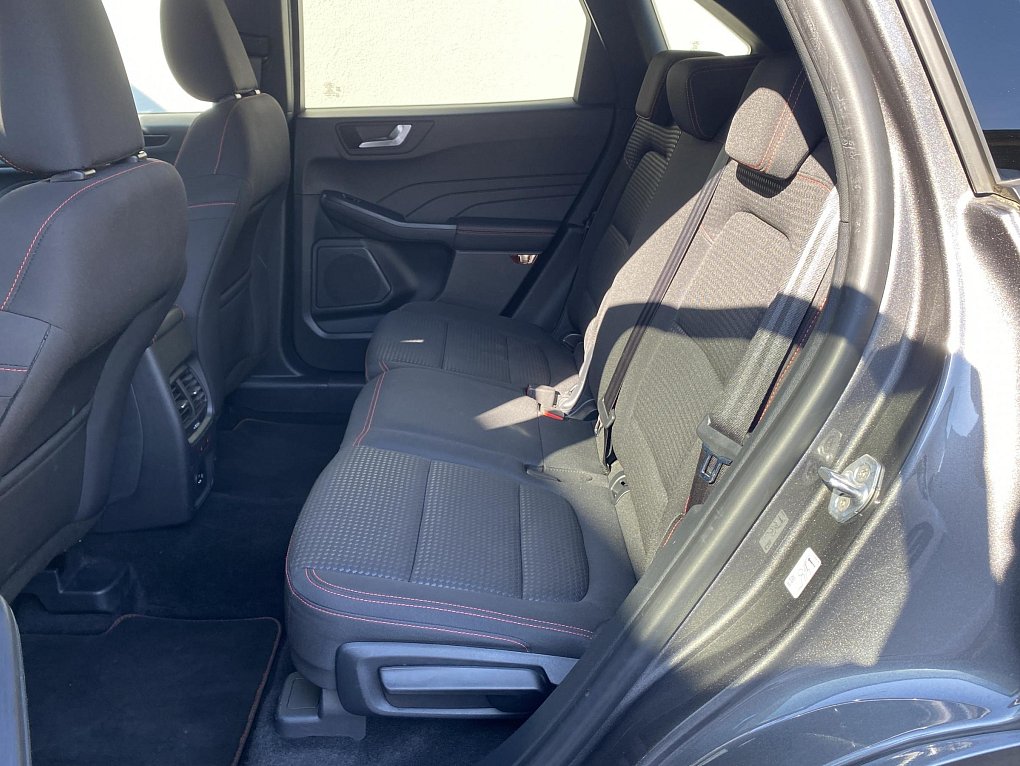 Ford Kuga 1.5 EB ST-Line