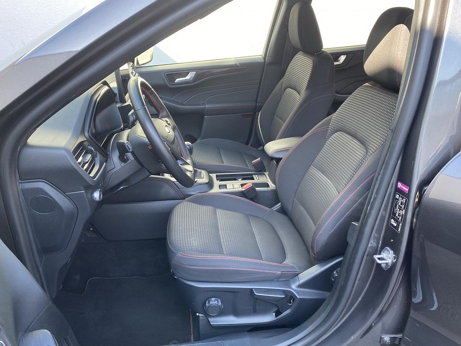 Ford Kuga 1.5 EB ST-Line