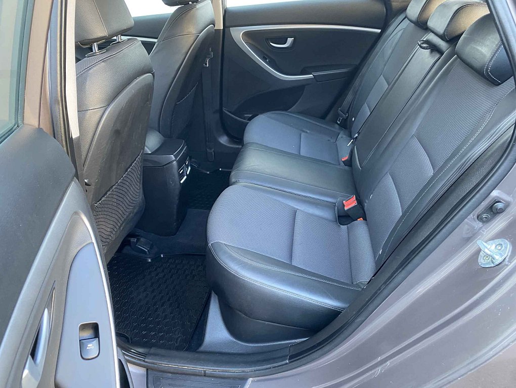 Hyundai I30 1.6GDi 