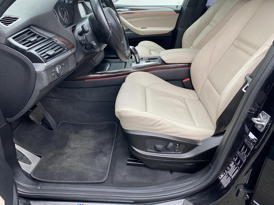 BMW X5 3.0d M Paket xDrive40d