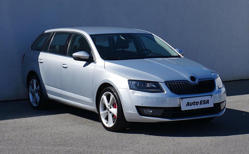 Škoda Octavia III 1.8TSi Elegance 4x4