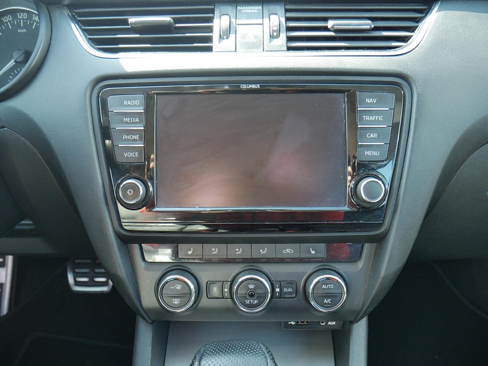 Škoda Octavia III 1.8TSi Elegance 4x4