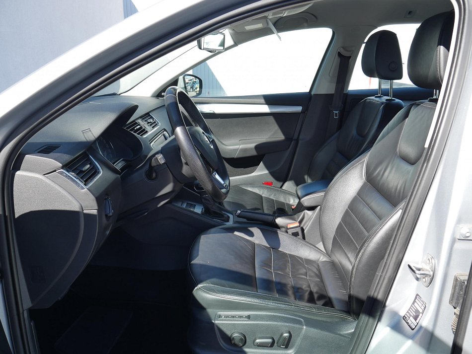 Škoda Octavia III 1.8TSi Elegance 4x4