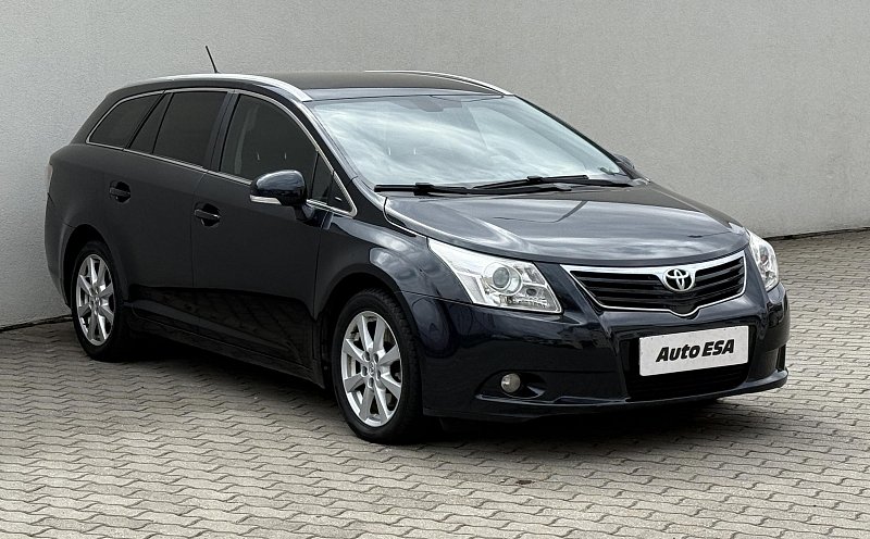 Toyota Avensis 2.2D 