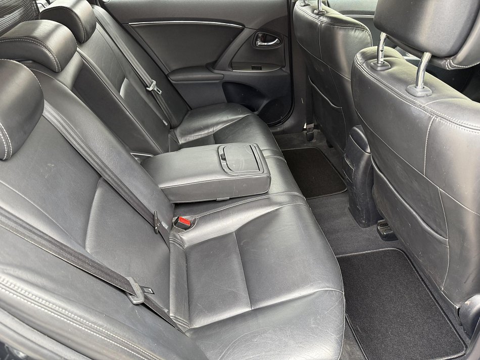 Toyota Avensis 2.2D 