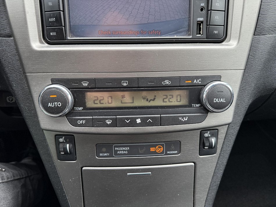 Toyota Avensis 2.2D 