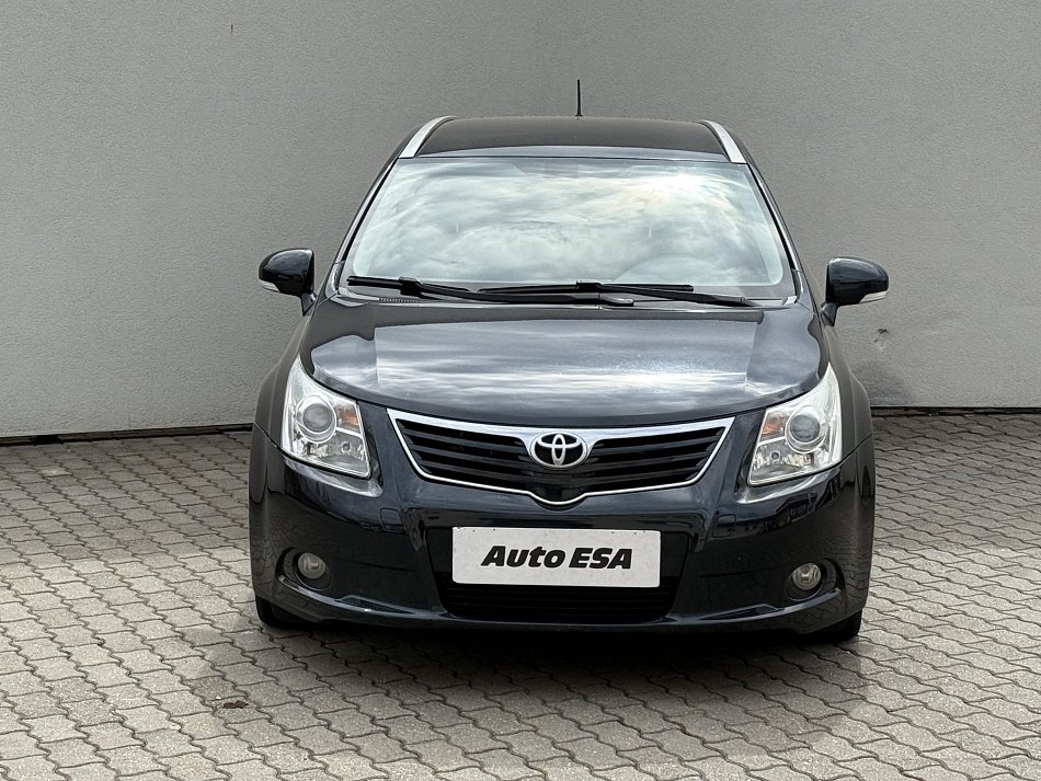 Toyota Avensis 2.2D 