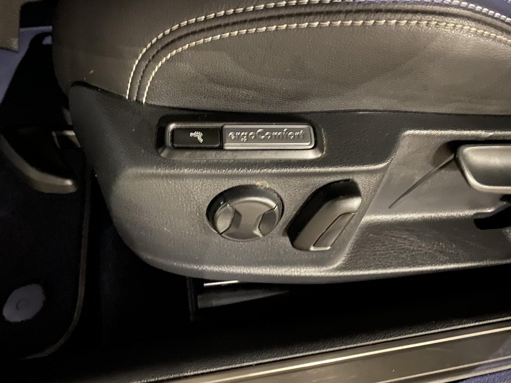 Volkswagen Passat 2.0TDi Elegance