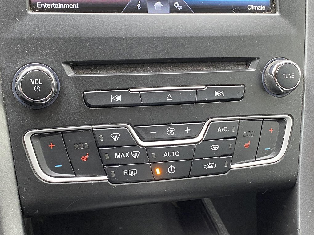 Ford Mondeo 2.0EB Titanium