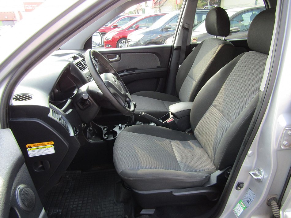 Kia Sportage 2.0 i  4x4