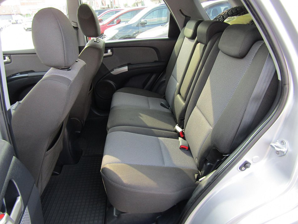 Kia Sportage 2.0 i  4x4