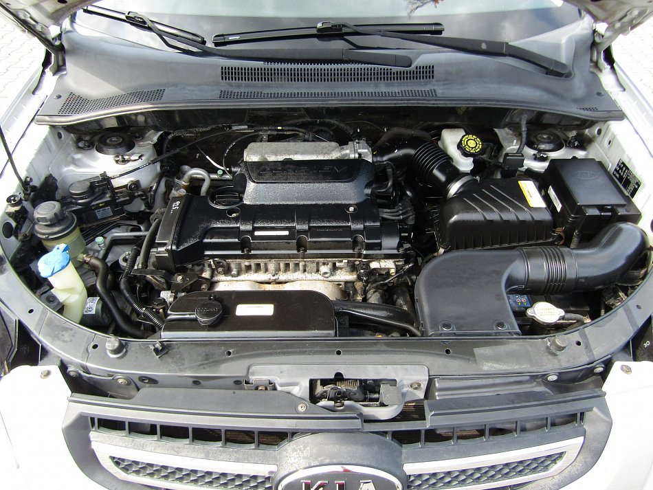Kia Sportage 2.0 i  4x4