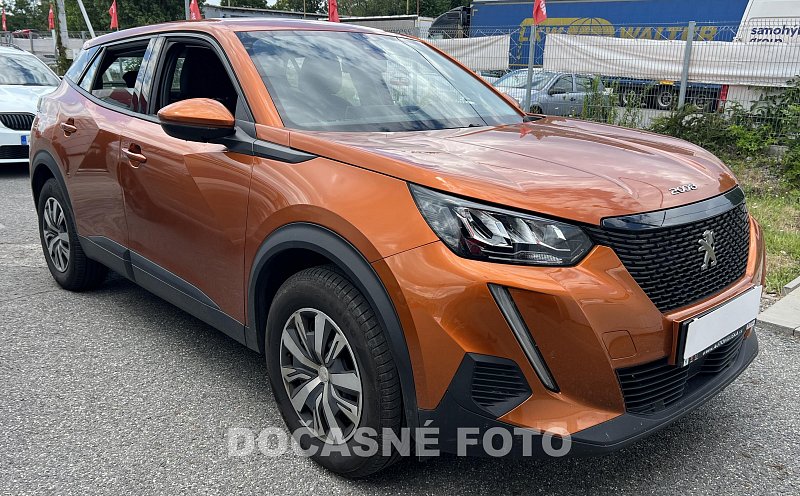 Peugeot 2008 1.2 PT 