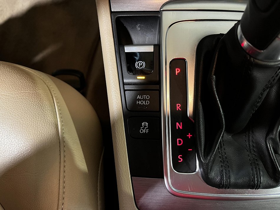 Volkswagen Passat 2.0 TSI Comfortline