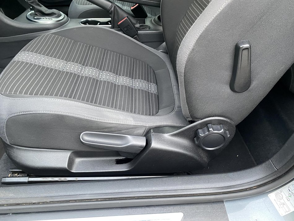 Volkswagen Beetle 2.0 TSi Sport