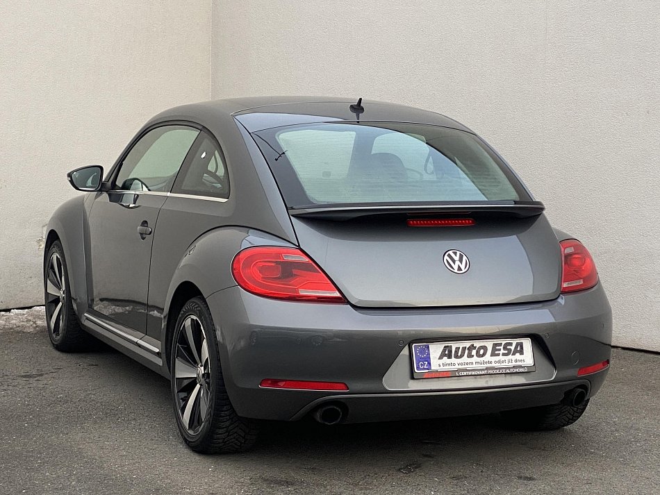 Volkswagen Beetle 2.0 TSi Sport