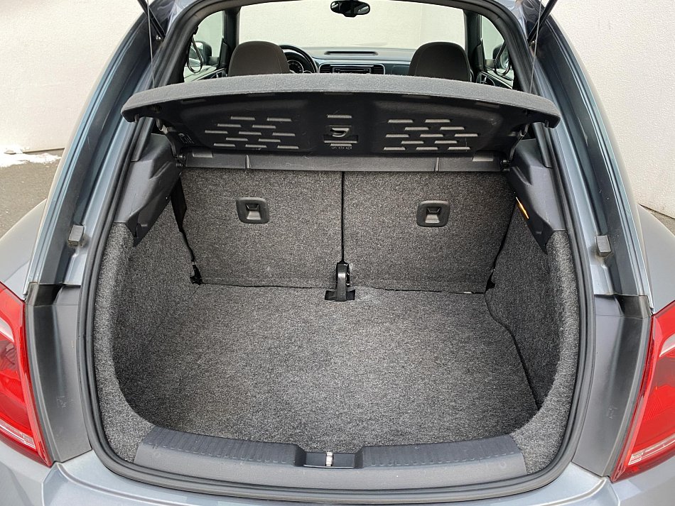 Volkswagen Beetle 2.0 TSi Sport