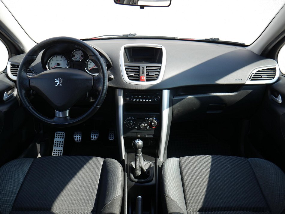 Peugeot 207 1.4i 