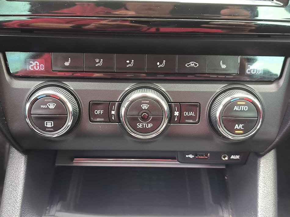 Škoda Octavia III 1.6 TDi Elegance 4x4