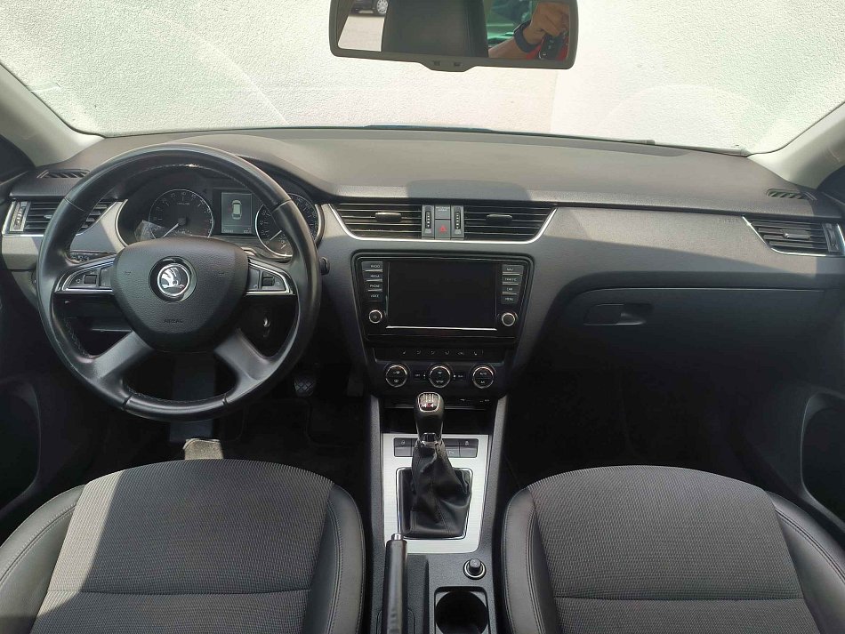 Škoda Octavia III 1.6 TDi Elegance 4x4