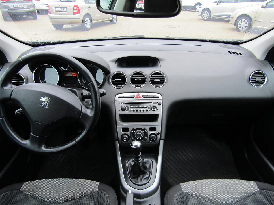 Peugeot 308 1.6 HDi 