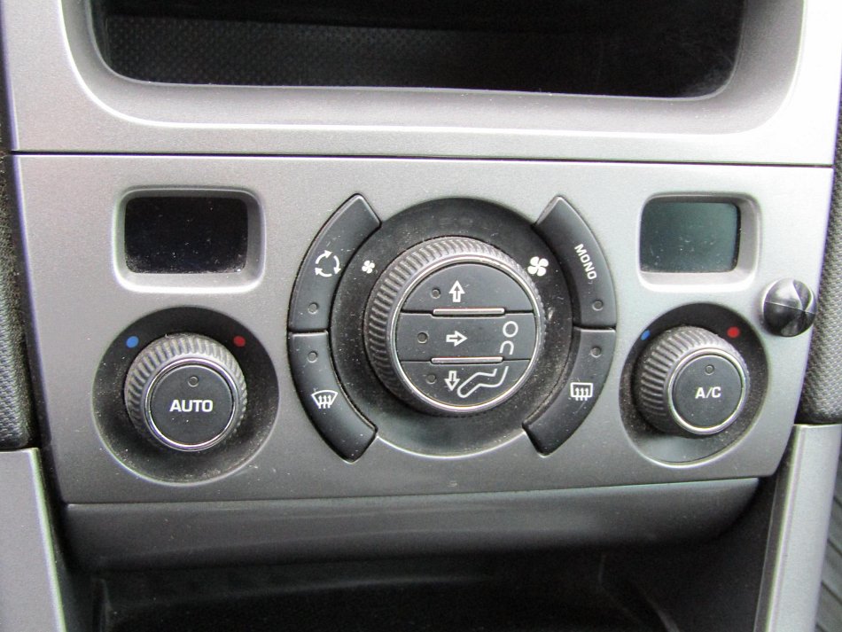 Peugeot 308 1.6 HDi 
