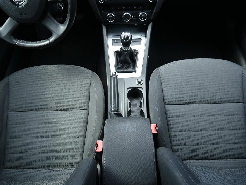 Škoda Octavia III 2.0 TDi 