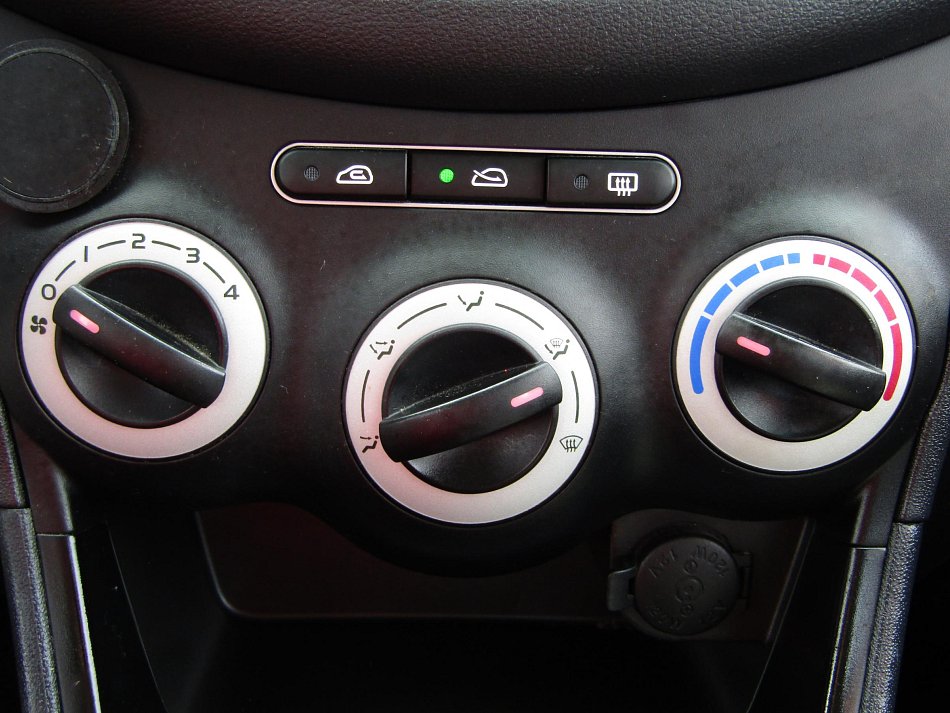 Hyundai I10 1.1i 