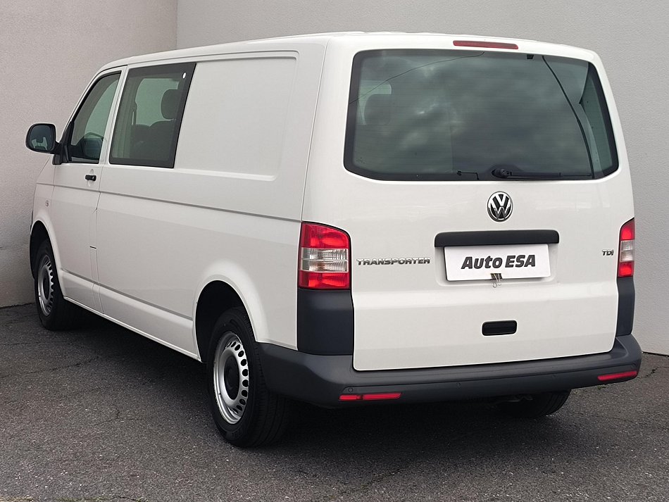 Volkswagen Transporter 2.0TDi  L2 5míst
