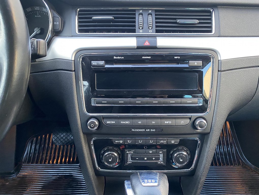 Škoda Superb II 2.0 TDi Family