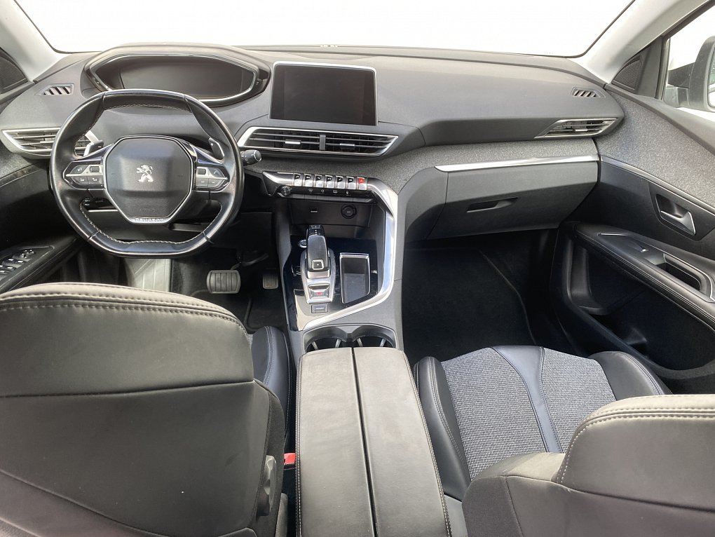 Peugeot 3008 1.6 THP Allure