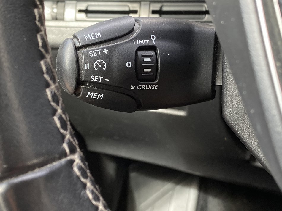 Peugeot 3008 1.6 THP Allure