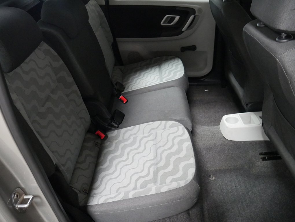 Škoda Roomster 1.4i 