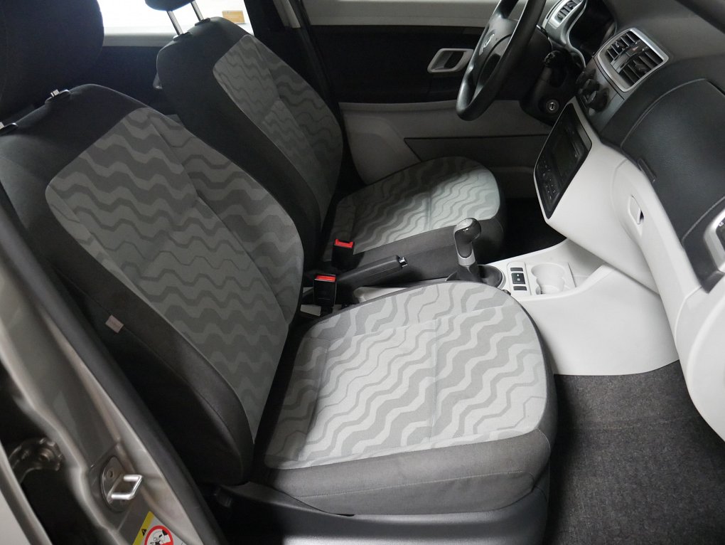 Škoda Roomster 1.4i 