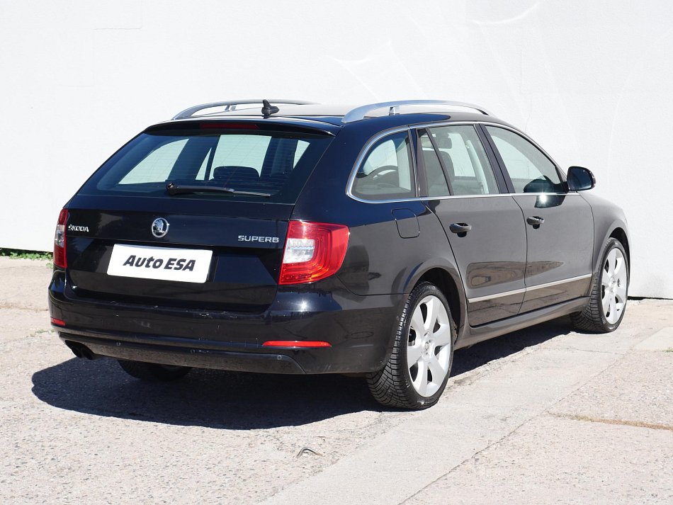 Škoda Superb II 2.0 TDi Elegance 4x4