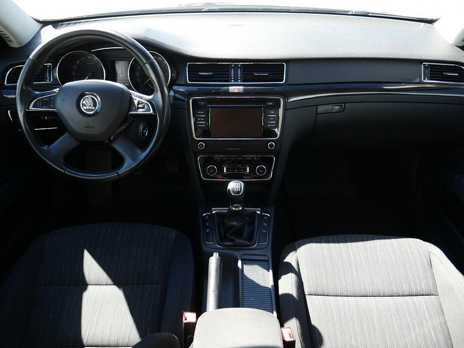 Škoda Superb II 2.0 TDi Elegance 4x4