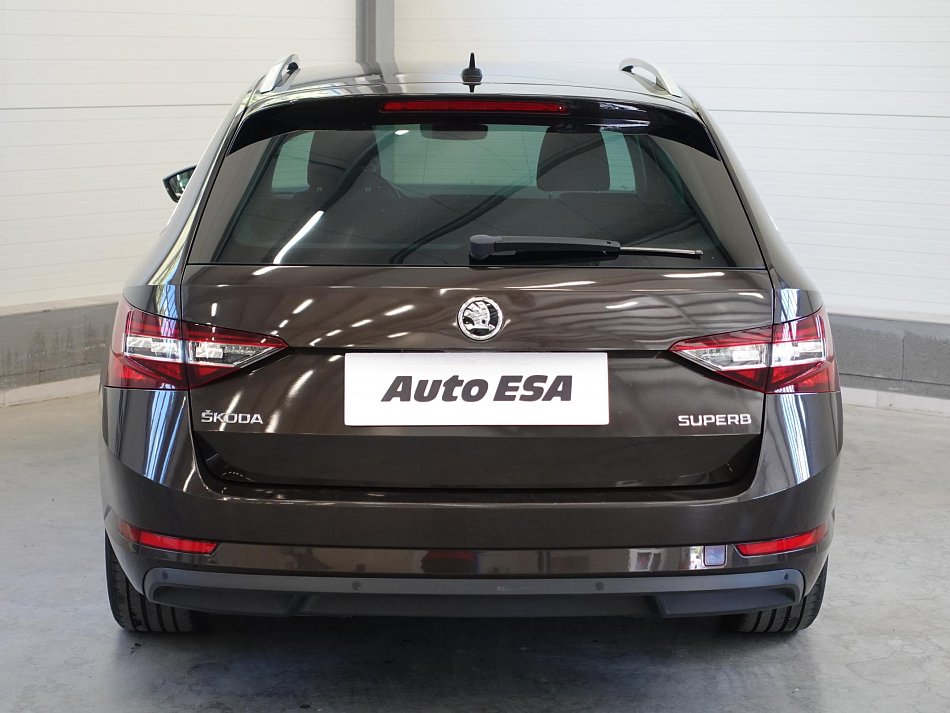 Škoda Superb III 2.0 TDi Style