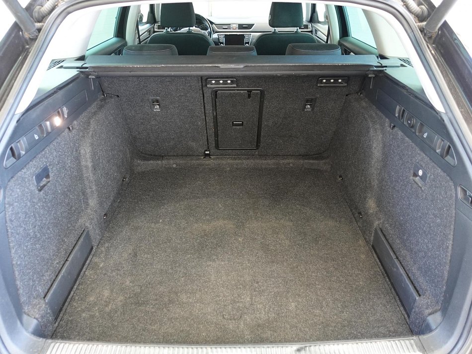 Škoda Superb III 2.0 TDi Style